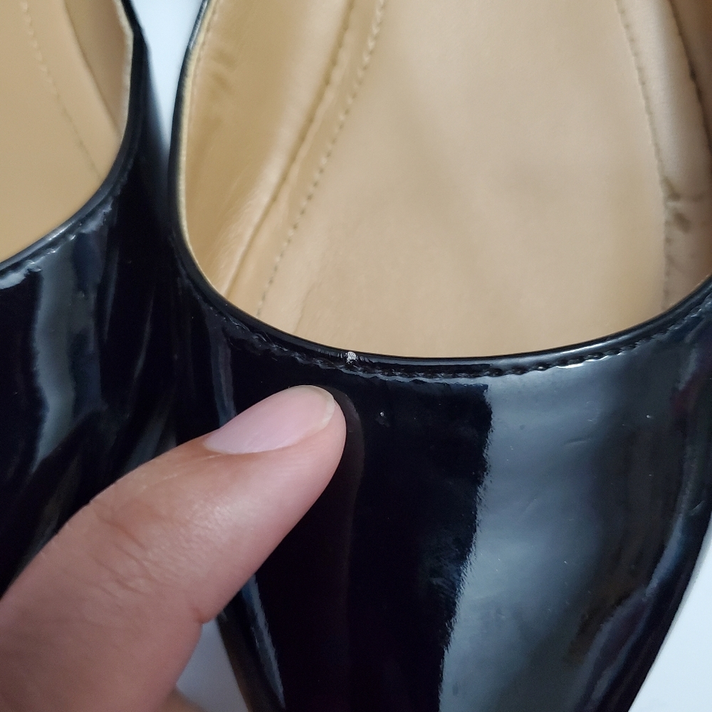 BCBGENERATION Black Pointy ToeFlats - Picture 7 of 11